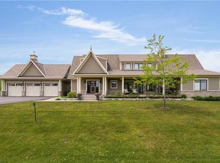 12 Thoroughbred Dr, Oro Medonte, ON