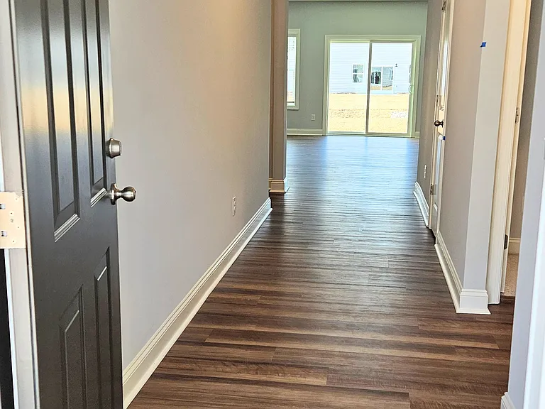 840 Bertwood Rd SW — Photo 9