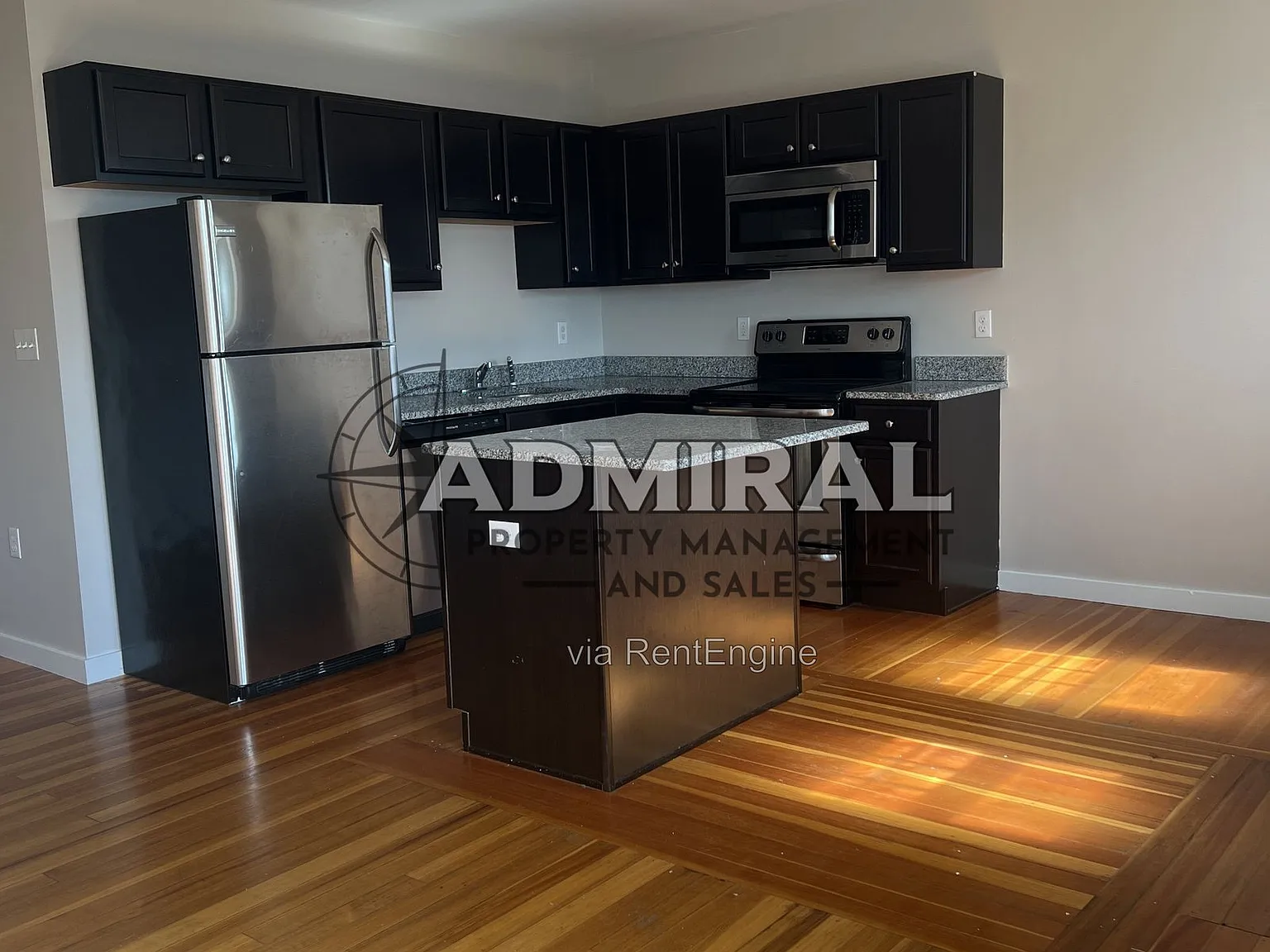 1 bed, 1.0 bath, $1,750 — Photo 1