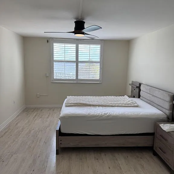 925 N Halifax Ave — Photo 35