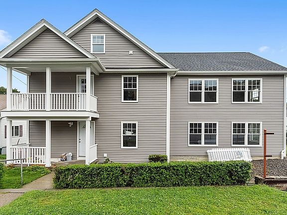 2nd image of 53 Fenwood Rd #2