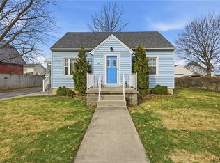 1230 98th St, Niagara Falls, NY 14304