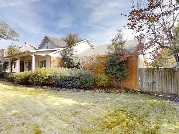1019 Gunter Ave, Guntersville, AL 35976