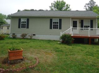 1143 Normandale Ave W, Petersburg, VA 23803