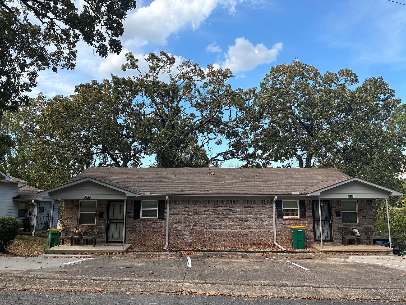 2 bed, 816 sqft, $1,000 — Photo 1