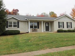 7 Misty Lou Ct, Fenton, MO 63026