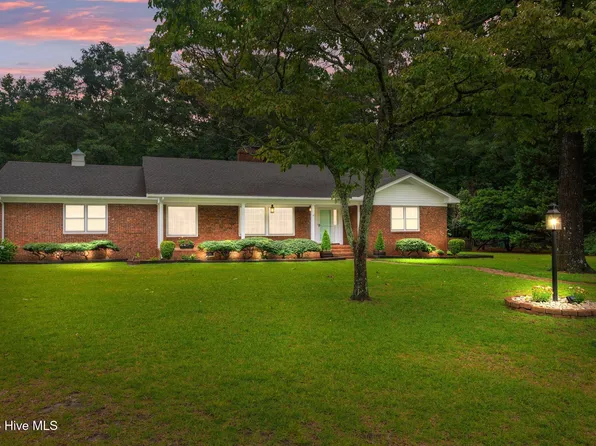 805 Weeks Drive, Tarboro, NC 27886