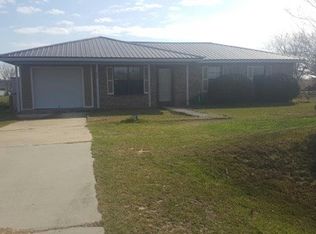 292 Indian Lake Dr, Norman Park, GA 31771