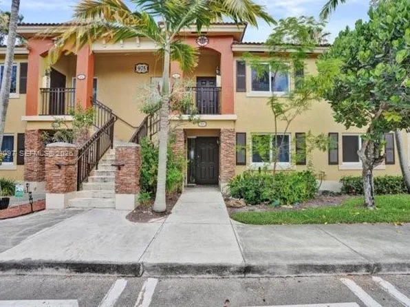 975 NE 34th Ave Unit 103, Homestead, FL 33033