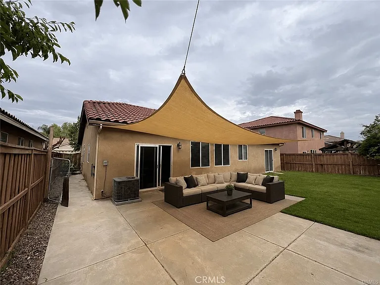 126 Ibiza Ln — Photo 3