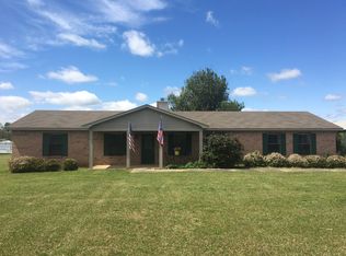 235 Lake Region Cir, Wetumpka, AL 36092