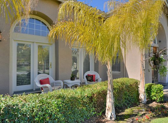 2nd image of 2227 Terrena Valley Dr