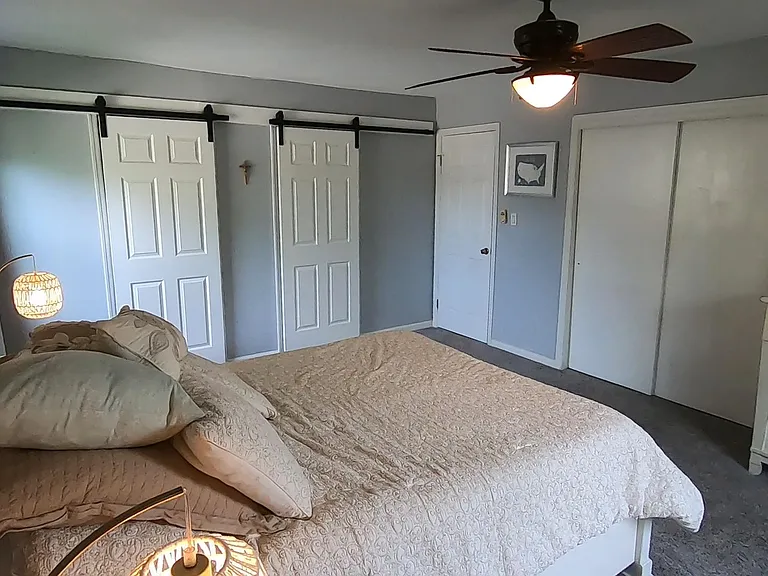 1968 Hidden Valley Dr — Photo 22