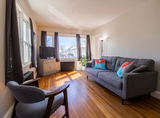 9 Vaughan St, Providence, RI 02904