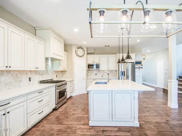 3832 E INDIGO BAY Drive, Gilbert, AZ 85234