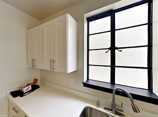 176 Athol Ave APT 4, Oakland, CA 94606
