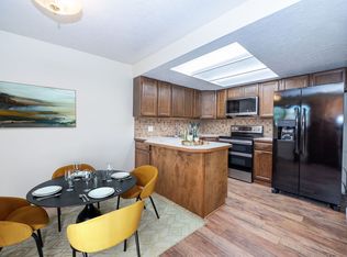 5545 S 2100 W APT 5, Roy, UT 84067