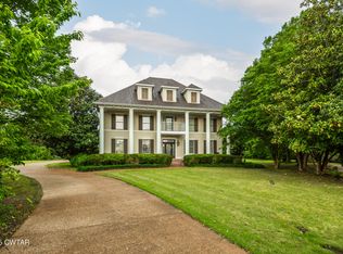 51 Crownpointe Cv, Jackson, TN 38305