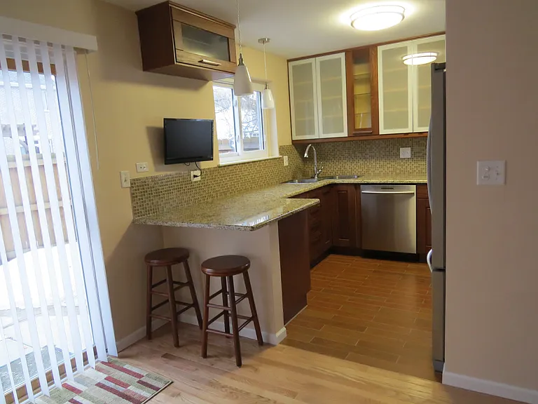 1420 Shermer Rd #J — Photo 2