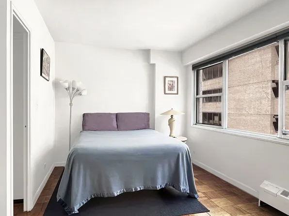 153 East 57th Street 11L image 1 of 7