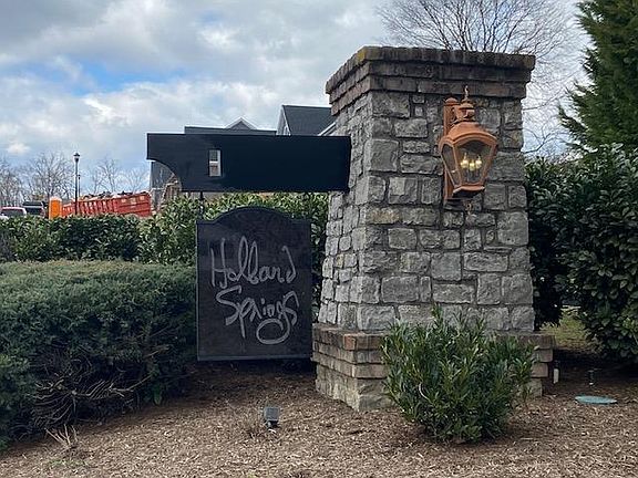 2nd image of 112 Stone Dr