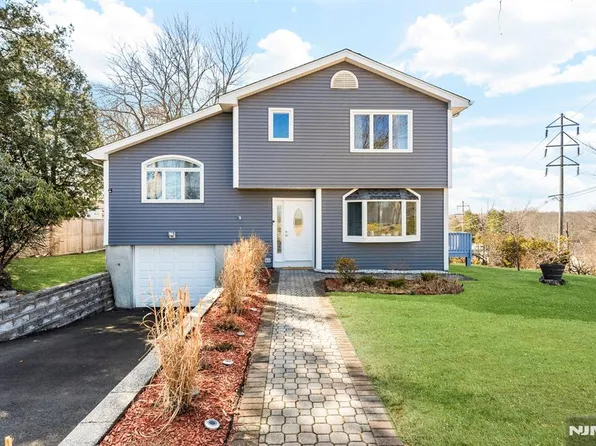 409 Argenti Pl, Northvale, NJ 07647
