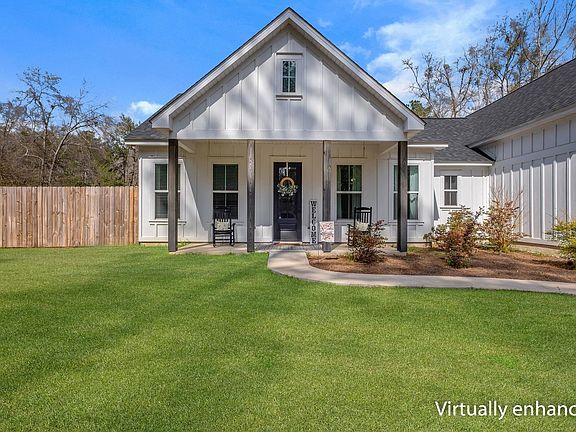 3rd image of 6036 Proctor Rd