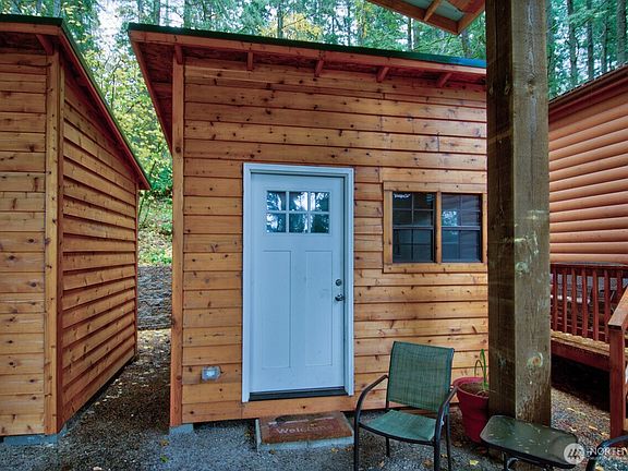 4th image of 1546 Reservation Road SE #119