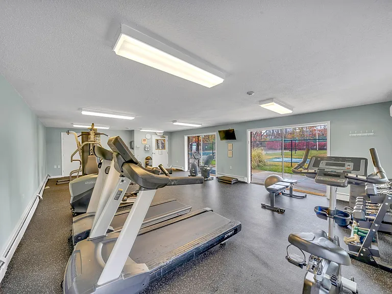70 Farrwood Ave #7 — Photo 1