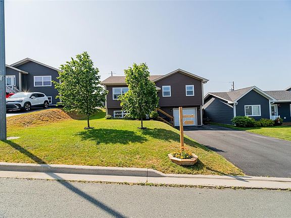 4th image of 11 Heidi Crescent