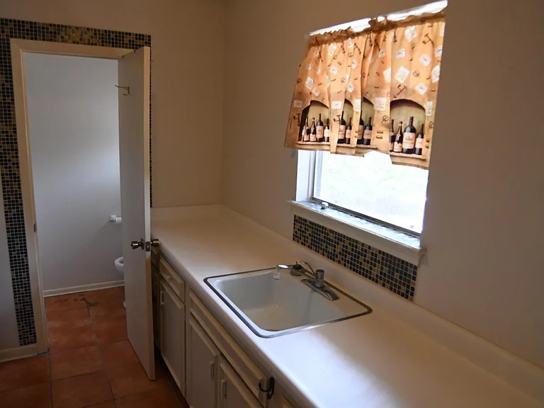 6207 Shady Brk — Photo 9