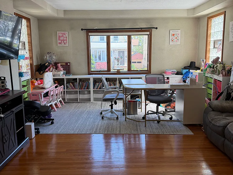 490 Columbia Ave #1 — Photo 3