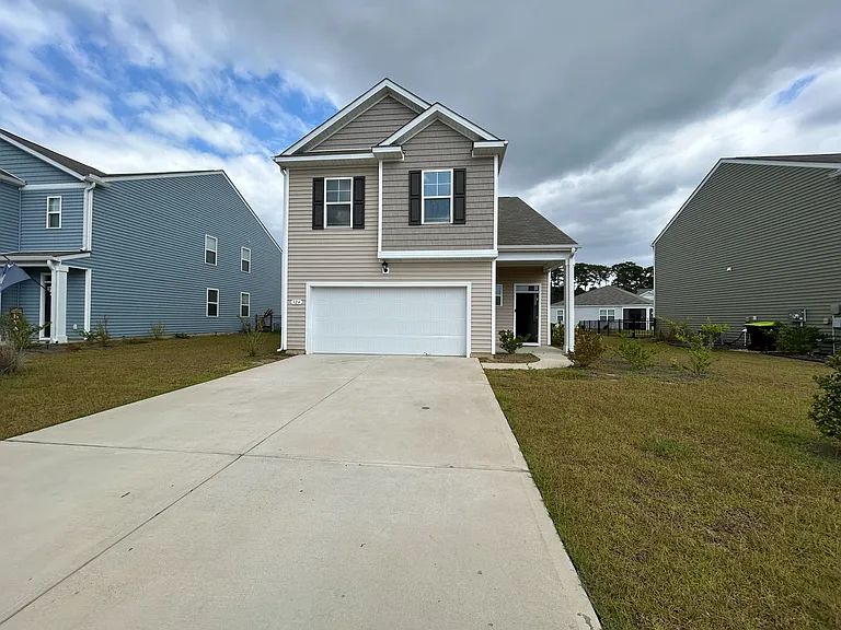 324 Vaccaro Dr — Photo 2