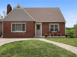 2 S 27th St, Kansas City, KS 66102