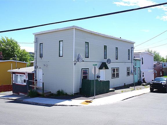 3rd image of 41 Monroe Street
