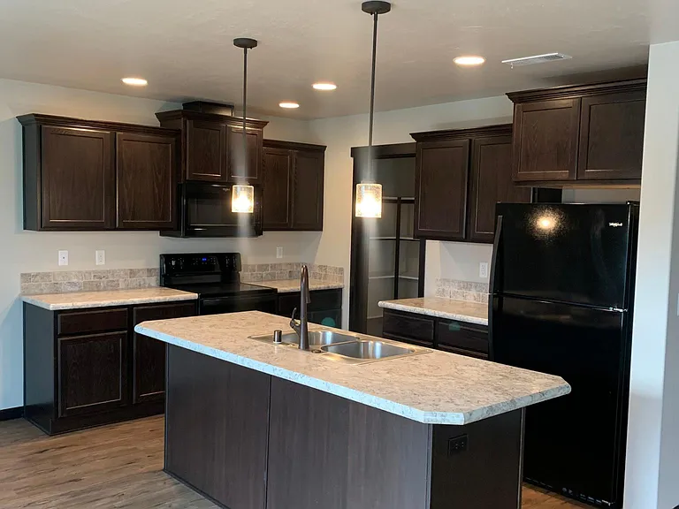 8007 Budsage Dr — Photo 5