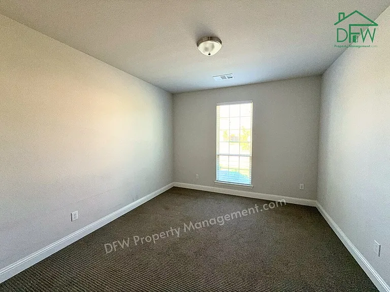 501 Upper Falls Ln — Photo 15