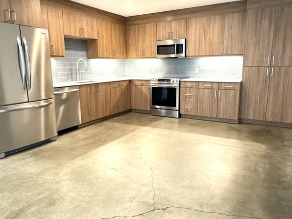 3233 Kemper St APT 109