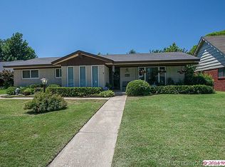 2040 S 69th East Pl, Tulsa, OK 74112