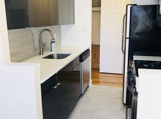 21309 41st Ave APT 2F, Bayside, NY 11361