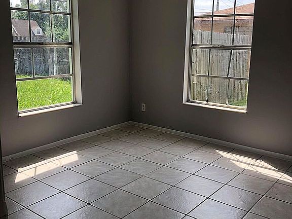 4th image of 17446 Ellie Dr