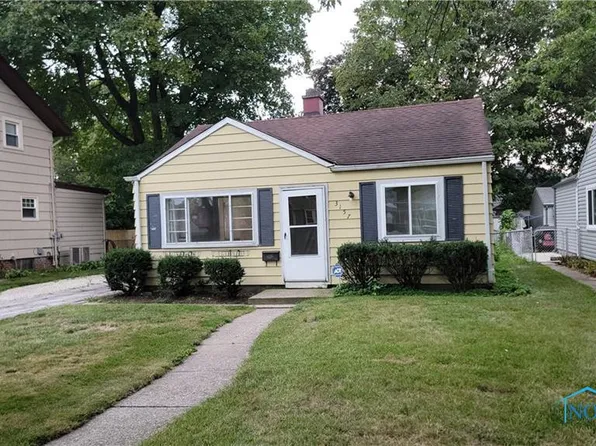 3157 Maeterlinck Ave, Toledo, OH 43614