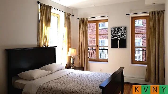 Rented by KVNY Soho | media 22