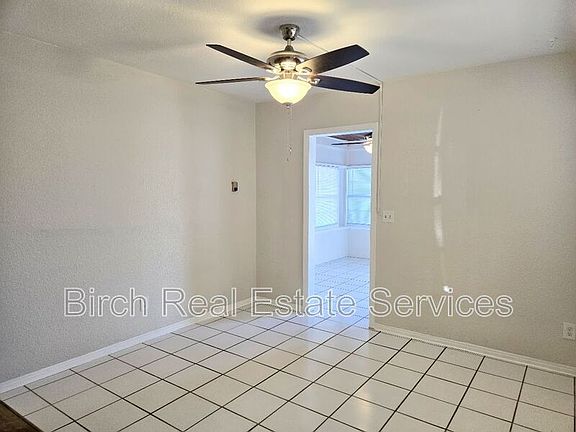 4th image of 1222 Franklin Cir NE