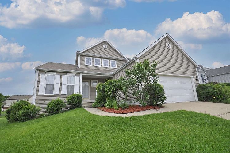 1st image of 18085 Lisbon Dr