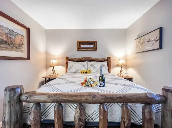 40 Scenic Ct APT 3, Branson, MO 65616