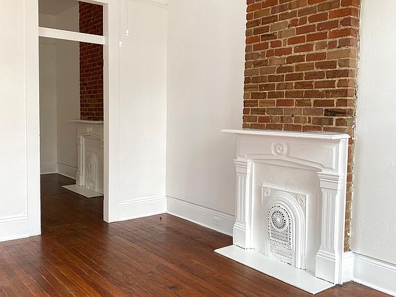 3rd image of 4413 Annunciation St