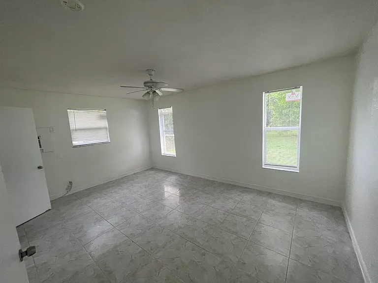 2819 Polk St #B — Photo 2