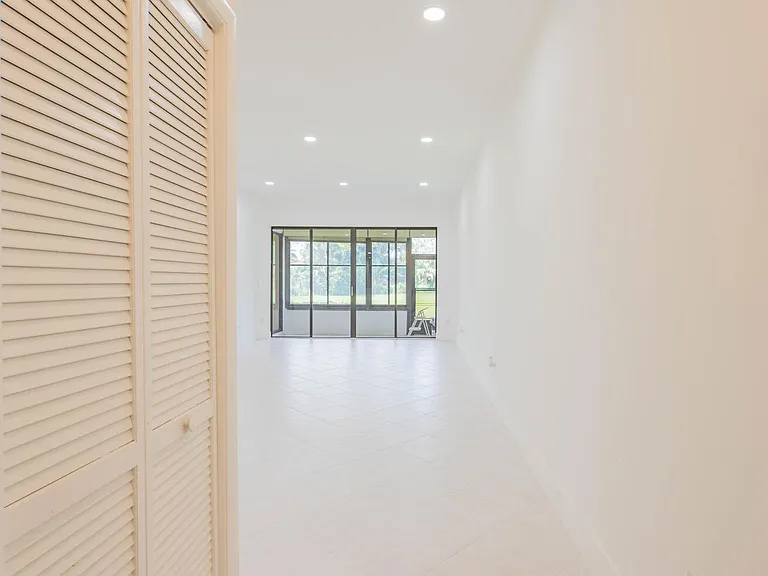 7520 La Paz Blvd #104 — Photo 11
