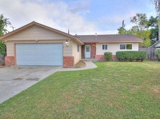 1118 Alameda Dr, Modesto, CA 95351